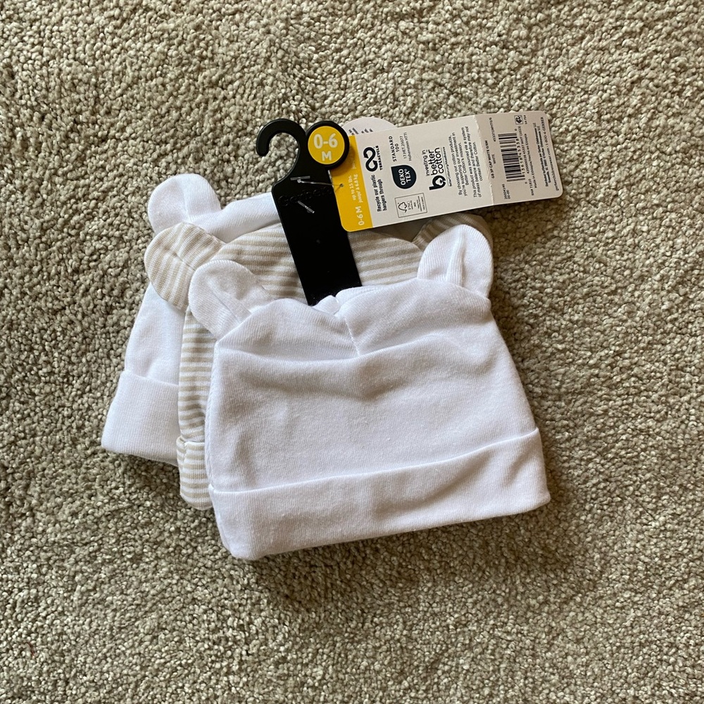 Gerber 0-6 Mo hat set
